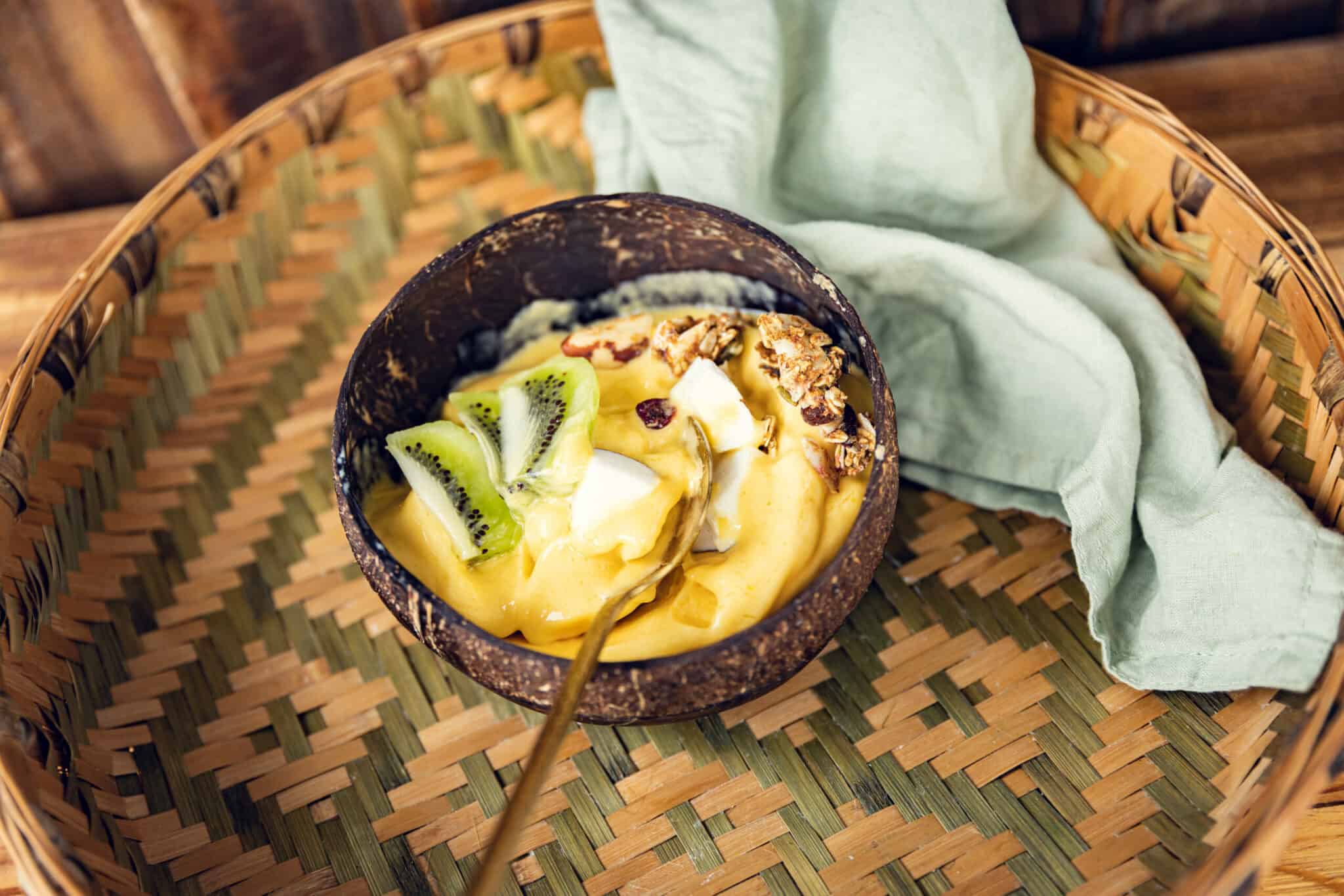 Bowl-03-Mango-Breeze-8137-scaled