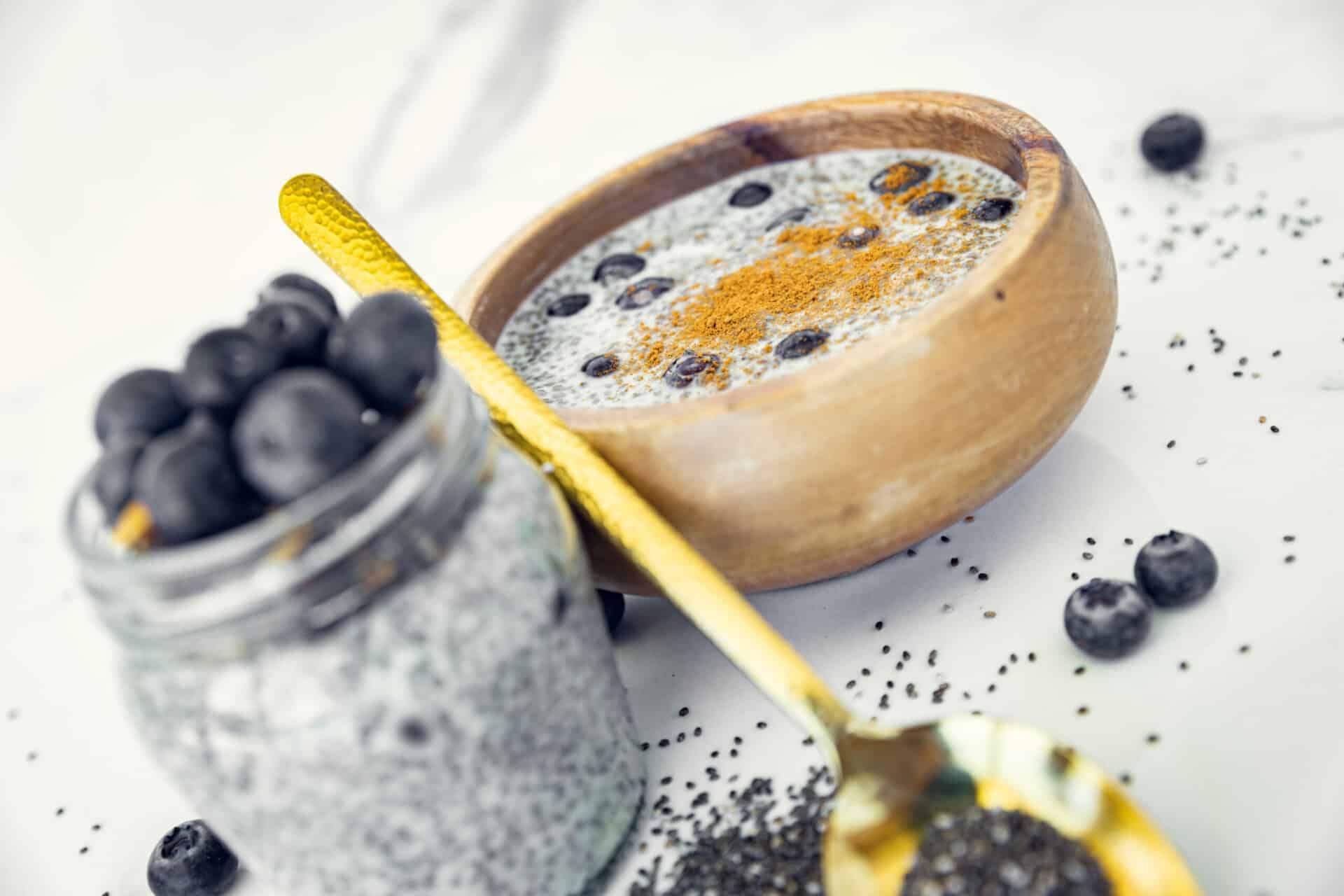 Chia-Pudding-05-Blueberry-DC3A9208-scaled-e1643286626271