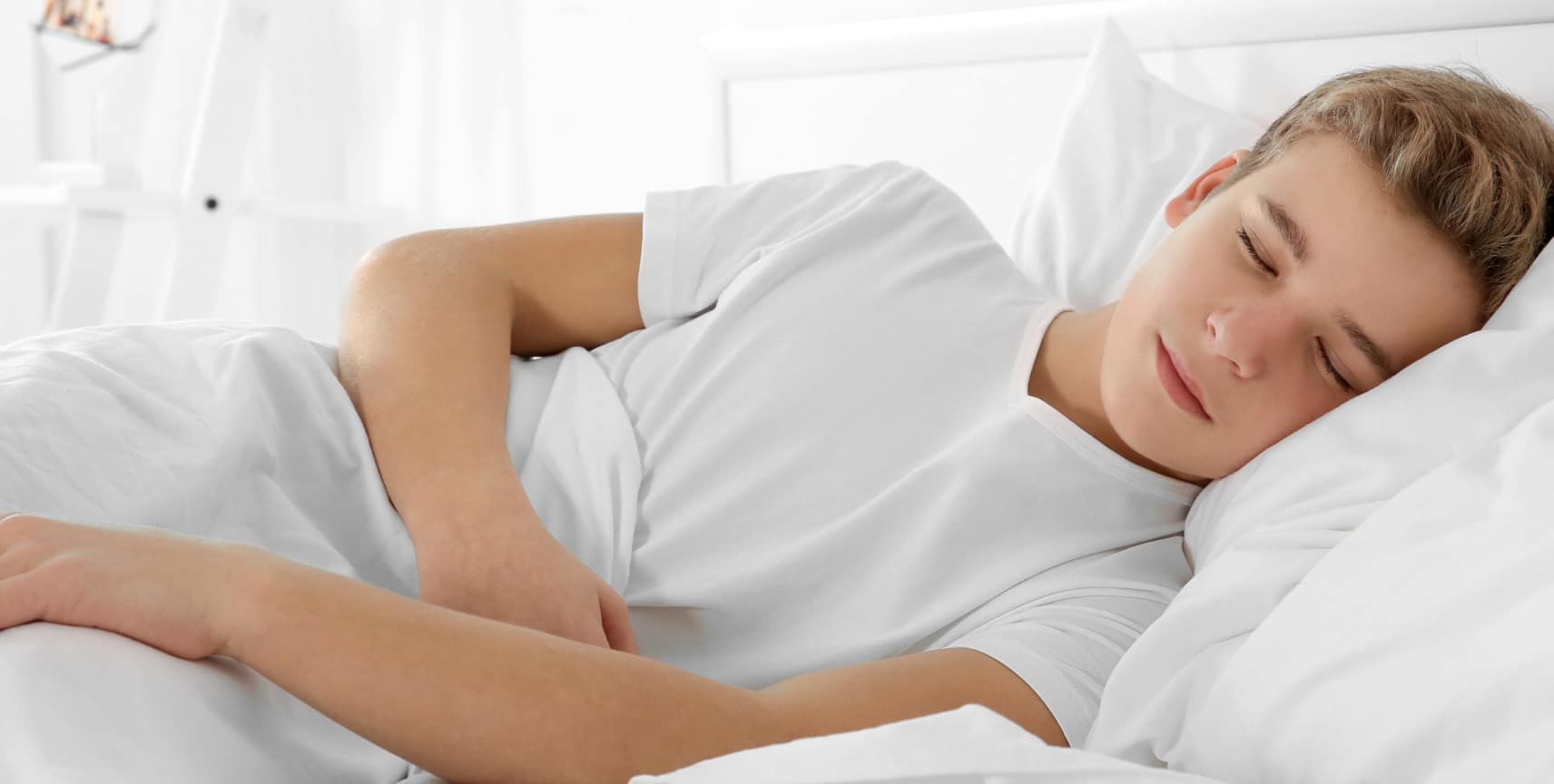 (sleep support) shutterstock_591140291